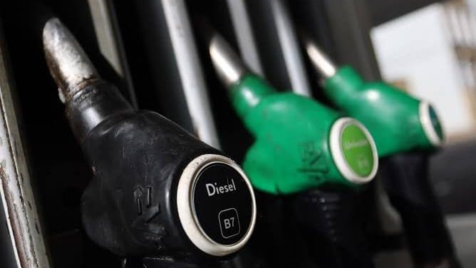 Ministros de la OPEP+ reunidos en Viena para decidir los niveles de producción de petróleo de noviembre 2026
