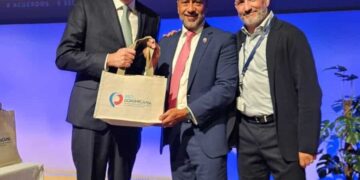 Representantes de ProDominicana y Accor en el Americas Investment Forum 2026 celebrado en Santo Domingo