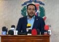Diputado Rogelio Alfonso Genao presentando proyecto de reforma del sistema de pensiones dominicano ante el Congreso Nacional