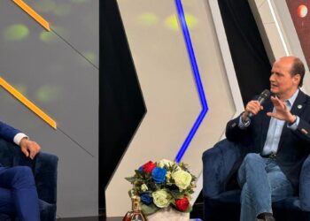 Ramfis Domínguez Trujillo durante entrevista en el programa El Domingo es Mío en Telemicro