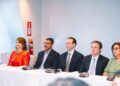 Robinson Reyes, Rosanna Ruiz, Peter Prazmowski y Edward Lawrence en el desayuno de presentación de la 74.ª Reunión del EWGCFM en Santo Domingo