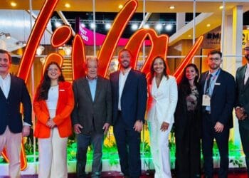Stand de Viva Resorts by Wyndham en la Feria Internacional de Turismo FIT 2026 en Buenos Aires